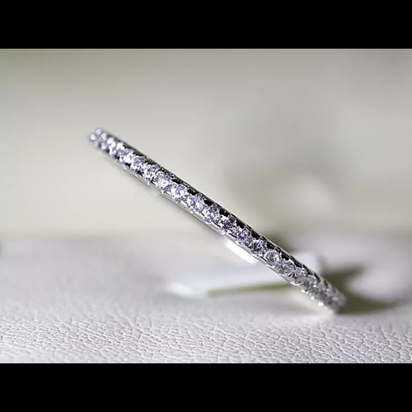 ETERNITY RING - Picture 4 of 4